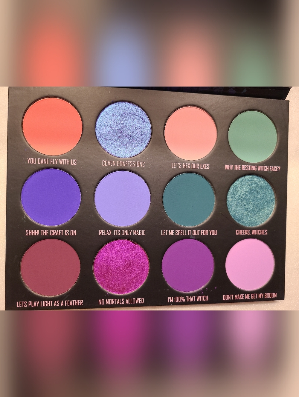 Give Me Glow BAD WITCH CLUB Eyeshadow Palette